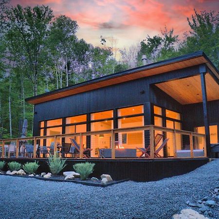 Kallm-Mont-Tremblant Chalet With Hot Tub, Pond & Beach On Private 7Acre Estate Lac-Superieur المظهر الخارجي الصورة