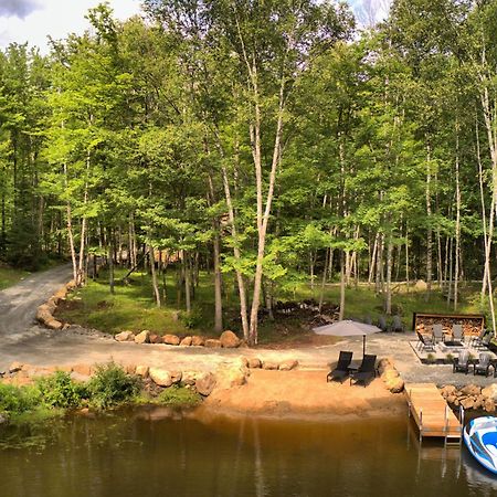 Kallm-Mont-Tremblant Chalet With Hot Tub, Pond & Beach On Private 7Acre Estate Lac-Superieur المظهر الخارجي الصورة