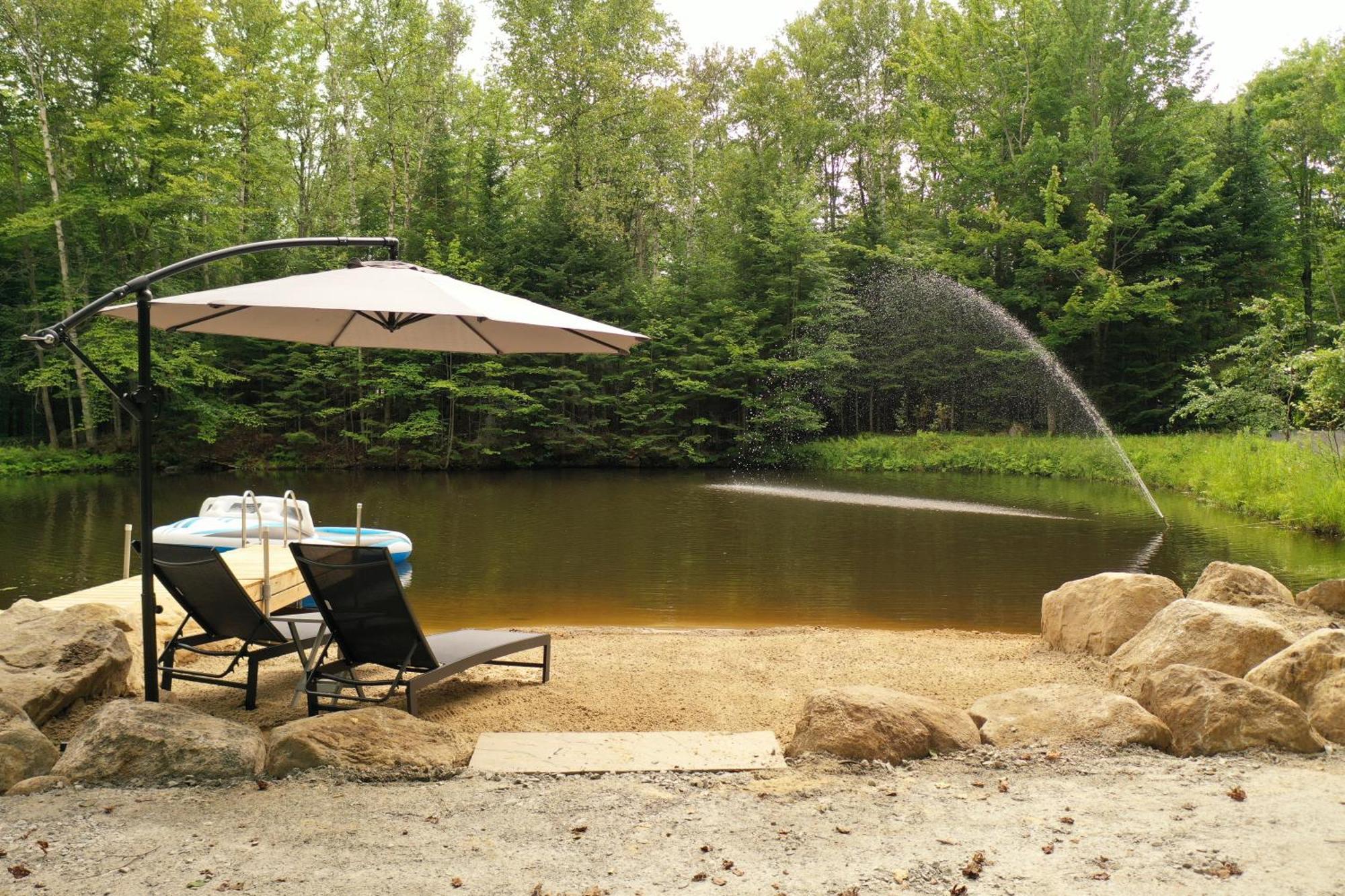 Kallm-Mont-Tremblant Chalet With Hot Tub, Pond & Beach On Private 7Acre Estate Lac-Superieur المظهر الخارجي الصورة
